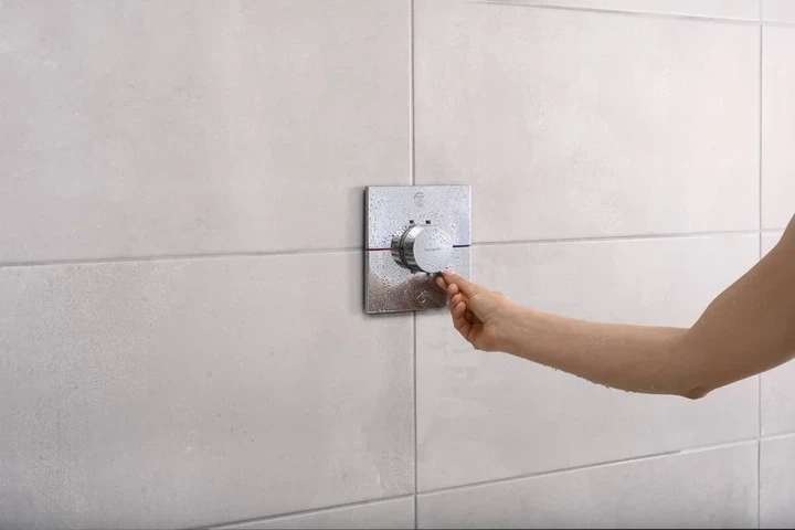 Hansgrohe ShowerSelect Comfort E Термостат на 2 потребителя, хром (15572000) - изображение 11