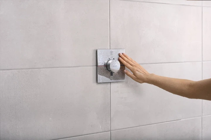 Hansgrohe ShowerSelect Comfort E Термостат на 2 потребителя, хром (15572000) - изображение 13
