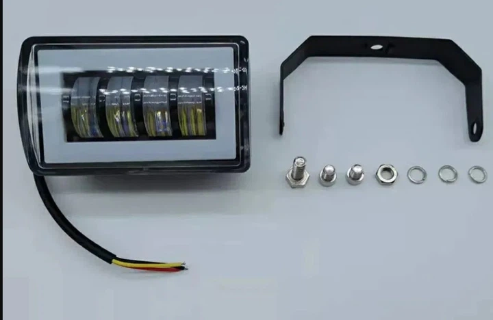LED фара прямокутна лінзована 2 режими ближній + габарит дхо 40W 12-24V (120мм×80мм) МОЖНА ПЕРЕВЕРТАТИ фари на автобус , трактор - Фото 5 LED фара прямокутна лінзована 2 режими ближній + габарит дхо 40W 12-24V (120мм×80мм) МОЖНА ПЕРЕВЕРТАТИ фари на автобус , трактор - зображення 5