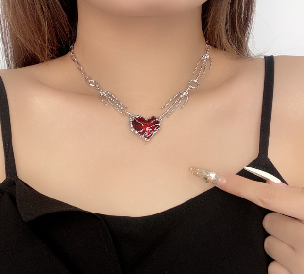 Цепочка чокер Fashion Jewerly на шею с сердцем в руках скелета в готическом стиле y2k бижутерия (SVS) - Фото 5 Цепочка чокер Fashion Jewerly на шею с сердцем в руках скелета в готическом стиле y2k бижутерия (SVS) - изображение 5