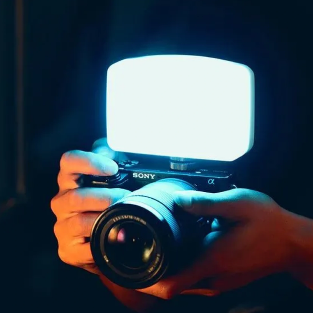 Накамерне світло VL120. Лампа для відео та фотозйомки - зображення 6