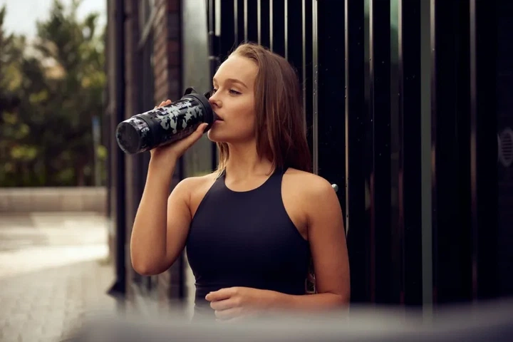 Шейкер спортивний SmartShake Revive 25oz/750ml Camo Black (PP_13075501) - изображение 7