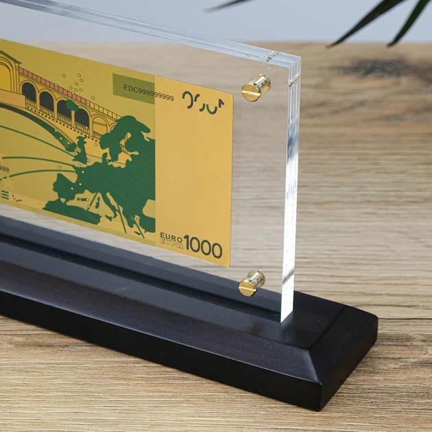 Екстравагантна купюра 1000 EUR (євро) з покриттям під золото 28*14*6 см – ідея для колекціонера Гранд Презент ГП600073 - зображення 4