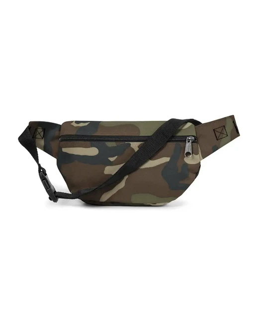 Сумка через плече/на пояс Eastpak Doggy Bag 3L EK073 камуфляжного кольору. - Фото 2 Сумка через плече/на пояс Eastpak Doggy Bag 3L EK073 камуфляжного кольору. - зображення 2