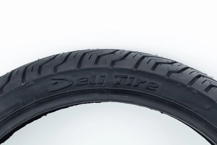 Шина 100/80-16 бескамерная, дорожная URBAN GRIP SС-109 - изображение 3