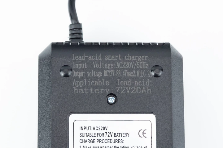 Зарядное устройство 72V 20Ah-2.8А (штекер T-type C15) с охлаждением, E-BIKE - изображение 2