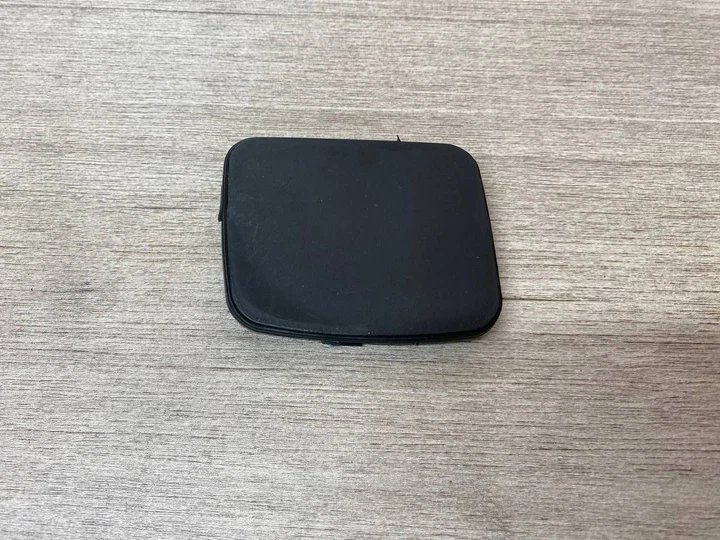 Заглушка переднего бампера правая FASE 11-313-010 прямоугольное отверстие FORD CONNECT 07-> - зображення 2