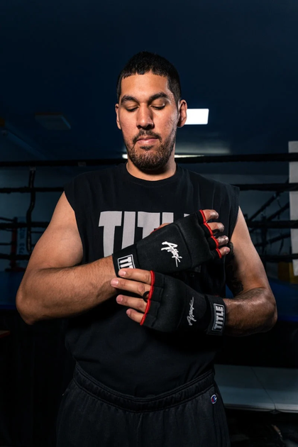 Бинти-рукавиці TITLE Boxing Attack Nitro з гелевими подушечками Чорні XL - зображення 3