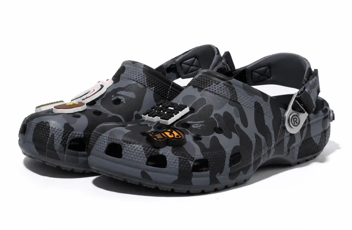 Кроксы BAPE, BAPE® X-CROCS - CLOG, унисекс (38–39) в черном цвете. - Фото 1 Кроксы BAPE, BAPE® X-CROCS - CLOG, унисекс (38–39) в черном цвете. - изображение 1