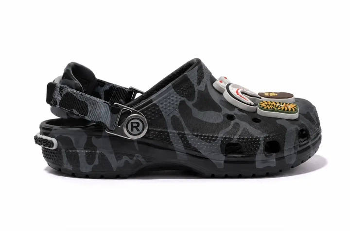 Кроксы BAPE, BAPE® X-CROCS - CLOG, унисекс (38–39) в черном цвете. - Фото 3 Кроксы BAPE, BAPE® X-CROCS - CLOG, унисекс (38–39) в черном цвете. - изображение 3