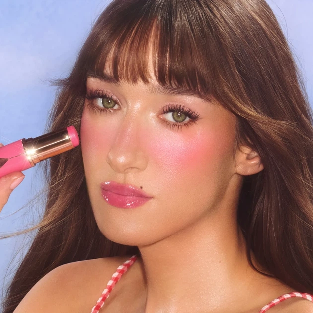 Румяна стик Charlotte Tilbury Unreal Blush Healthy Glow Stick Pinky Glow 9g - изображение 7
