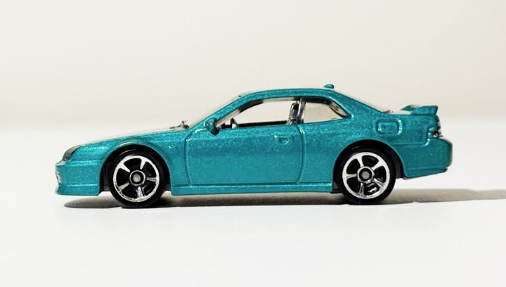 Машинка Базова Hot Wheels '98 Honda Prelude Factory Fresh 1:64 JJL15 Blue - Фото 4 Машинка Базова Hot Wheels '98 Honda Prelude Factory Fresh 1:64 JJL15 Blue - зображення 4