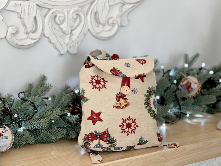 Рюкзак дитячий гобеленовий MERRY Новорічний 40% бавовна 25х37х6 см Асорті - Фото 10 Рюкзак дитячий гобеленовий MERRY Новорічний 40% бавовна 25х37х6 см Асорті - зображення 10