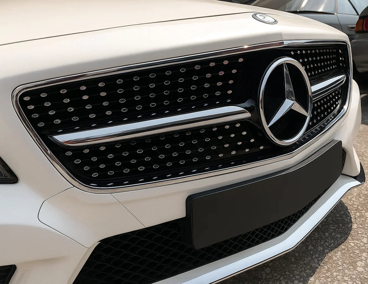 Передняя решетка Diamond Silver для Mercedes CLS C218 2011-2018 гг - изображение 3