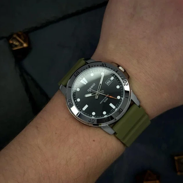 Мужские наручные часы Casio MTP-VD01-3E, кварцевые, черные - изображение 6