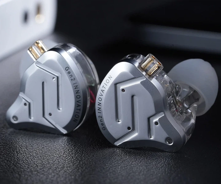 KZ ZSN PRO 2 (Silver, with Mic) – Гібридні навушники 1DD+1BA з мікрофоном і професійним звучанням - Фото 2 KZ ZSN PRO 2 (Silver, with Mic) – Гібридні навушники 1DD+1BA з мікрофоном і професійним звучанням - зображення 2
