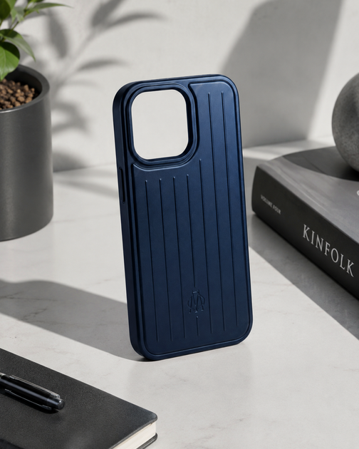 Металлический чехол Rimova для iPhone 14 Pro Max с защитой камеры и усиленными углами синий - изображение 6