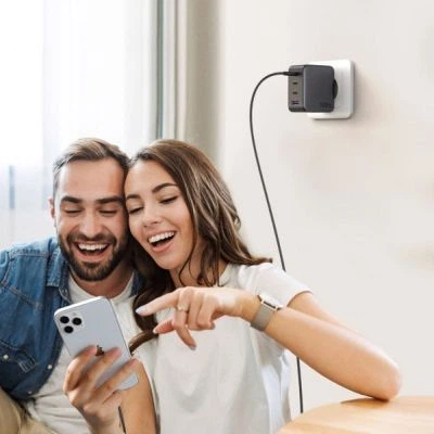 Зарядное устройство Ugreen 4xUSB 100W (3xUSB-C+USB-A) Gan Tech Fast GAN Charger black CD226 (40747) - изображение 4