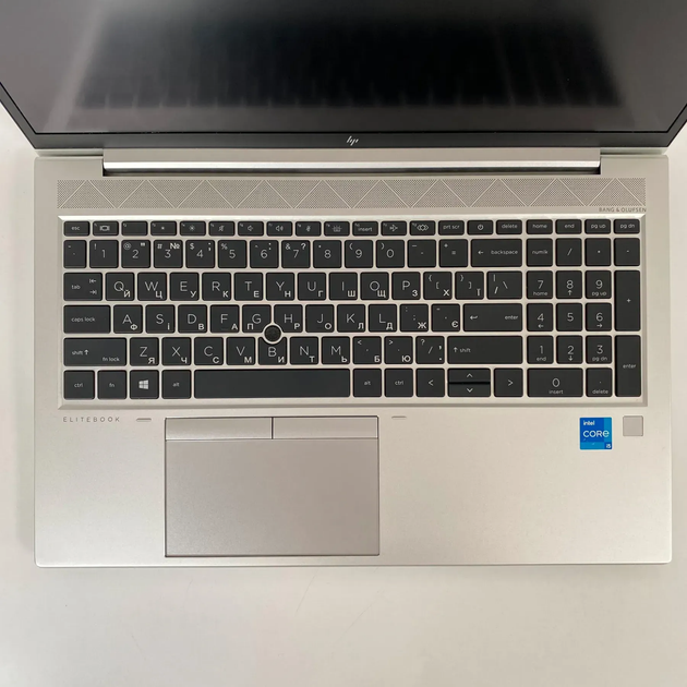 Ультрабук HP EliteBook 850 G8 / 15.6" (1920x1080) IPS / Intel Core i5-1135G7 (4 (8) ядра по 4.2 GHz) / 16 GB DDR4 / 256 GB SSD / Intel Iris Xe Graphics / WebCam / Fingerprint б/у + Подарок Беспроводная мышь / USB - изображение 3