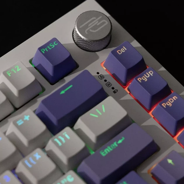 Беспроводная механическая игровая Bluetooth клавиатура Proove Gaming Coupe формата 75% 82 клавиш компактная с RGB-подсветкой USB 2.4ГГц белая - изображение 8