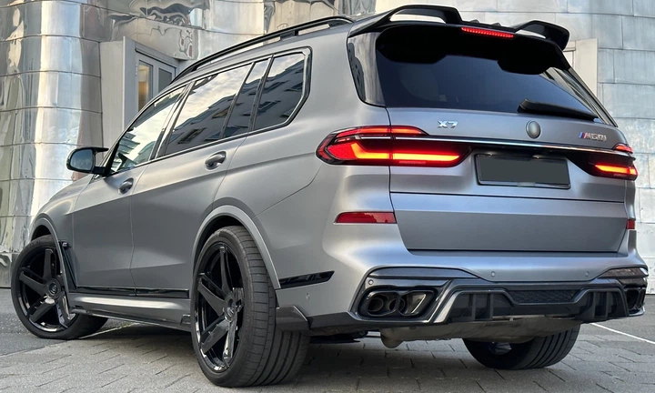 Комплект обвесов LRT Carbon (для M-Sport 2023-) для BMW X7 G07 2019- гг - изображение 2