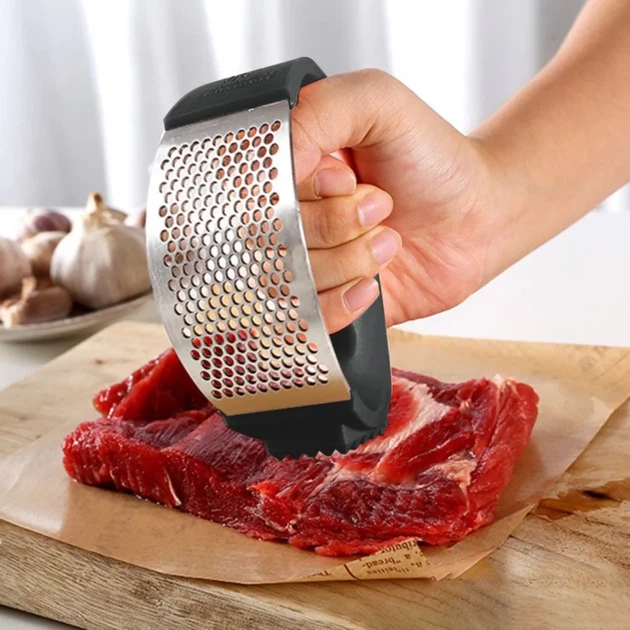 Чесночница универсальная (пресс для чеснока) чеснокодавка с ручкой Arc-Shaped Garlic Press 2 в 1 - изображение 4