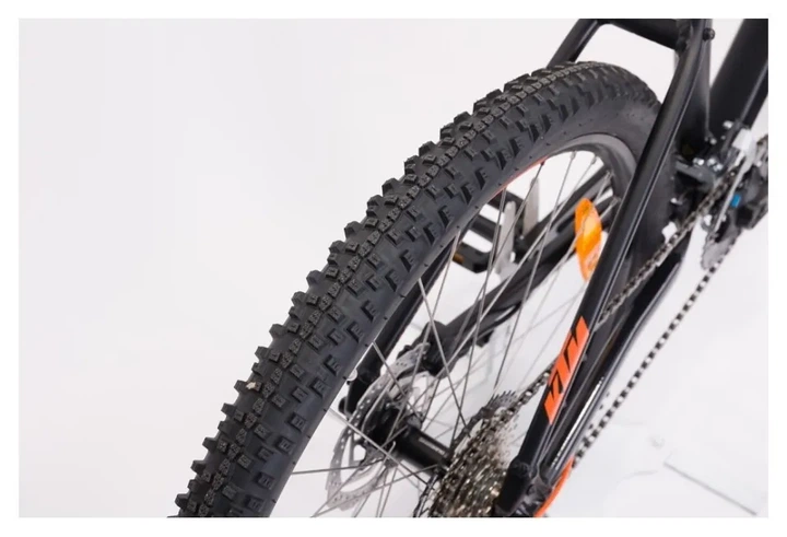 Велосипед KTM CHICAGO 272 27.5 " рама M / 43, чорний матовий (Помаранчевий), 2022 (SPT_22814113) - изображение 8