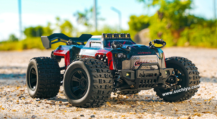 Радіокерована машинка Машинка на пульті 18108 PRO 1:18 позашляховик 4WD, 50 км/год повний привід, LED світло - зображення 9