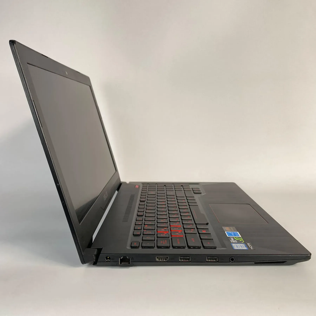 Ігровий ноутбук Б-клас Asus FX503V / 15.6" (1920x1080) IPS / Intel Core i7-7700HQ (4 (8) ядра по 2.8 - 3.8 GHz) / 16 GB DDR4 / 128 GB SSD + 500 GB HDD / nVidia GeForce GTX 1060, 3 GB GDDR5, 192-bit / WebCam / HDMI б/в + Подарунок Бездротова миша / USB - Фото 4 Ігровий ноутбук Б-клас Asus FX503V / 15.6" (1920x1080) IPS / Intel Core i7-7700HQ (4 (8) ядра по 2.8 - 3.8 GHz) / 16 GB DDR4 / 128 GB SSD + 500 GB HDD / nVidia GeForce GTX 1060, 3 GB GDDR5, 192-bit / WebCam / HDMI б/в + Подарунок Бездротова миша / USB - зображення 4