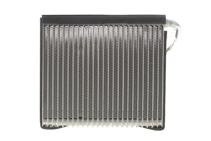 Радіатор масляний NRF 36196 Nissan Qashqai 272804EM0A - Фото 4 Радіатор масляний NRF 36196 Nissan Qashqai 272804EM0A - изображение 4