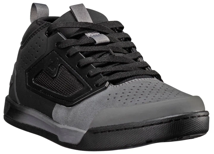 Обувь MTB Leatt 3.0 Flat Shoe Stealth размер 12 - Фото 1 Обувь MTB Leatt 3.0 Flat Shoe Stealth размер 12 - изображение 1