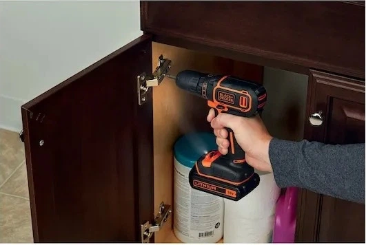 Дриль-шуруповерт Black+Decker 18 В з акумулятором 1.5 Аг (BDCDC18-QW) - зображення 4