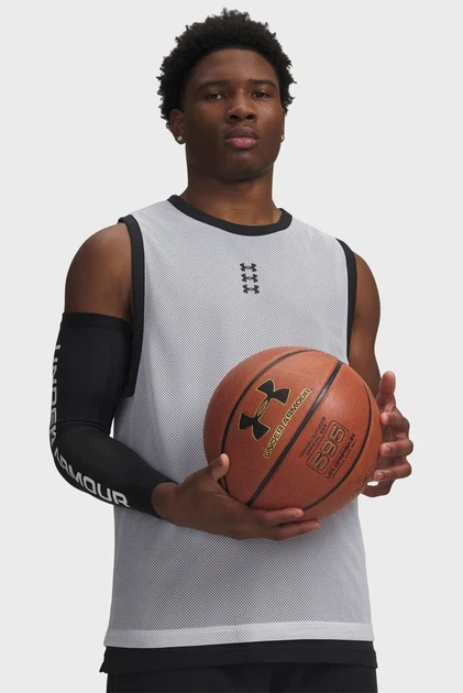 Чоловіча світло-сіра майка UA Hoops 695 Tank Under Armour L 6012824-100 - Фото 1 Чоловіча світло-сіра майка UA Hoops 695 Tank Under Armour L 6012824-100 - изображение 1
