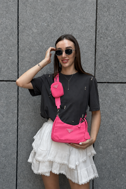 Жіноча сумка Prada хобо червона - Фото 3 Жіноча сумка Prada хобо червона - зображення 3