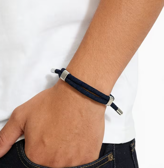 Регульований браслет удачі Sliding Buckle, Бордо, легкий та стильний чоловічий, жіночий браслет - Фото 4 Регульований браслет удачі Sliding Buckle, Бордо, легкий та стильний чоловічий, жіночий браслет - зображення 4