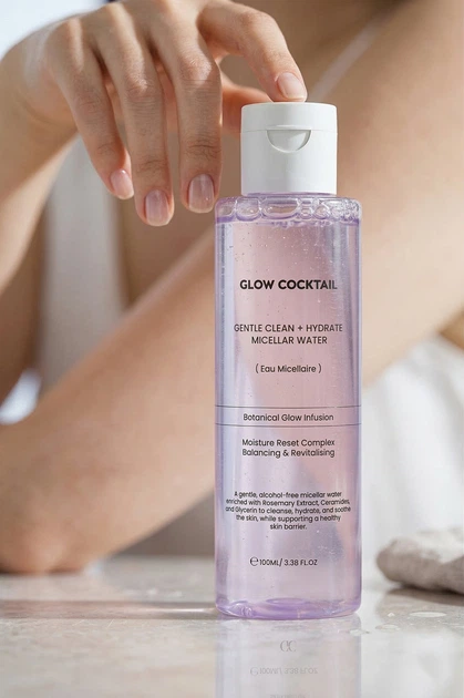 Міцелярна вода для обличчя GLOW COCKTAIL Gentle Clean + Hydrate Micellar Water 100 мл - зображення 2