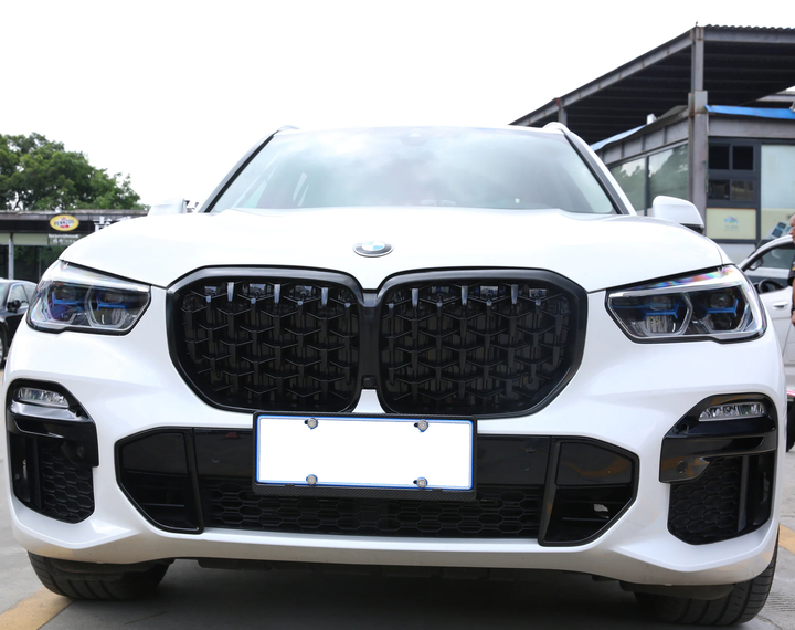 Ноздрі решітка радіатора Diamond Black чорний глянець для BMW X5 G05 2019- рр. - зображення 2