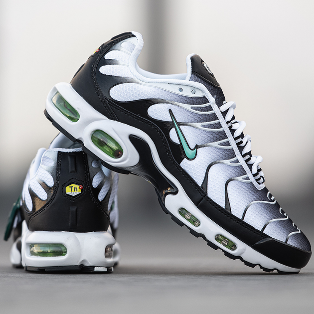 Кросівки чоловічі Ni air max TN+ gray black / Най аір макс ТН+ сірі чорні 44 - Фото 1 Кросівки чоловічі Ni air max TN+ gray black / Най аір макс ТН+ сірі чорні 44 - зображення 1