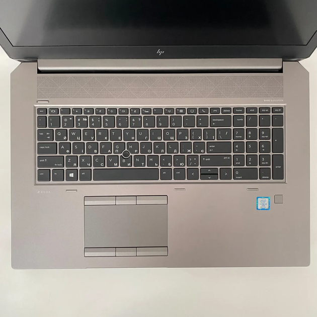 Мобильная рабочая станция Б-класс HP zBook 17 G5 / 17.3" (1920x1080) IPS / Intel Core i5-8400H (4 (8) ядра по 2.5 - 4.2 GHz) / 16 GB DDR4 / 240 GB SSD / nVidia Quadro P2000, 4 GB GDDR5, 128-bit / WebCam / Fingerprint б/у + Подарок Беспроводная мышь / USB - изображение 3