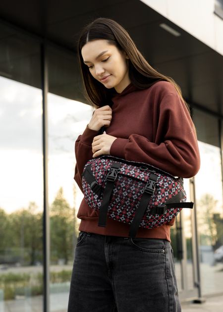Велика жіноча текстильна сумка-бананка Sambag DynamicDart водонепроникна на 9 відділень з етно принтом Вишиванка - зображення 8