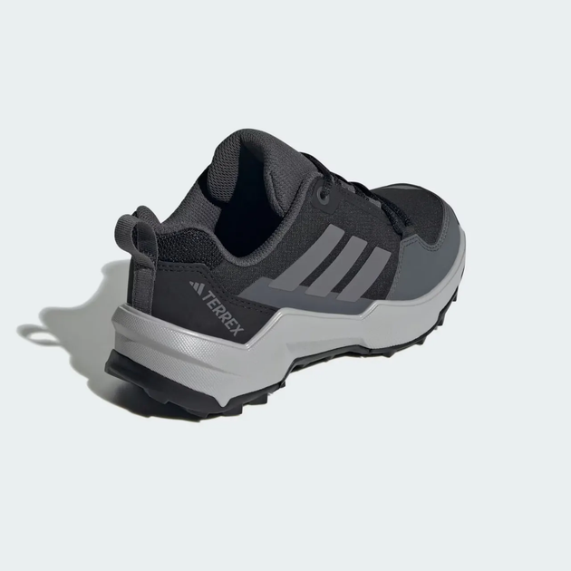 Дитячі Черевики Adidas Terrex AX4R Hiking Black/Grey Four/Grey Six 40-7-26см - Фото 3 Дитячі Черевики Adidas Terrex AX4R Hiking Black/Grey Four/Grey Six 40-7-26см - зображення 3