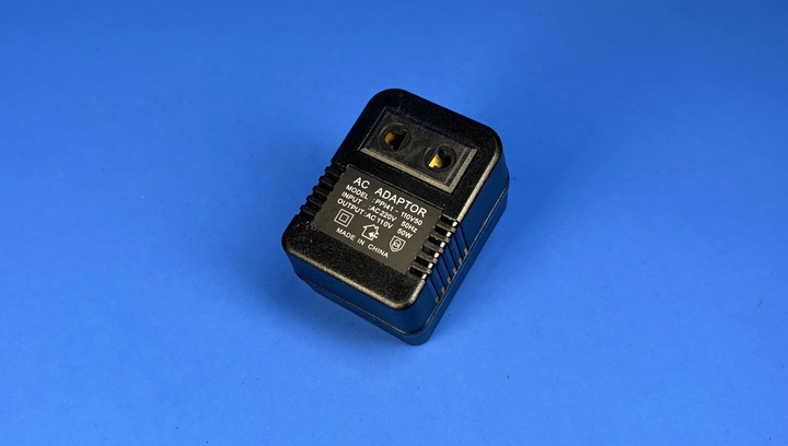 Преобразователь Напряжения Proinstal 220-110V 50W 25Вт Black - изображение 2