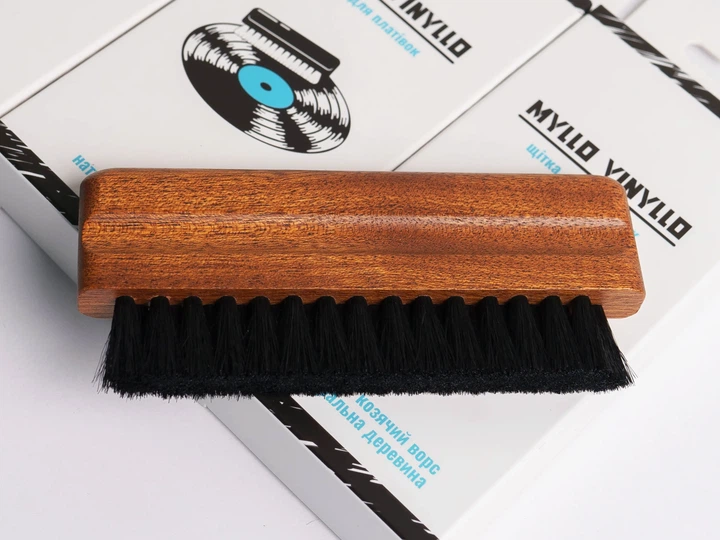 Щітка для вінілових платівок Myllo Vinyllo Record Brush з антистатичним ворсом + 3 серветки - зображення 3