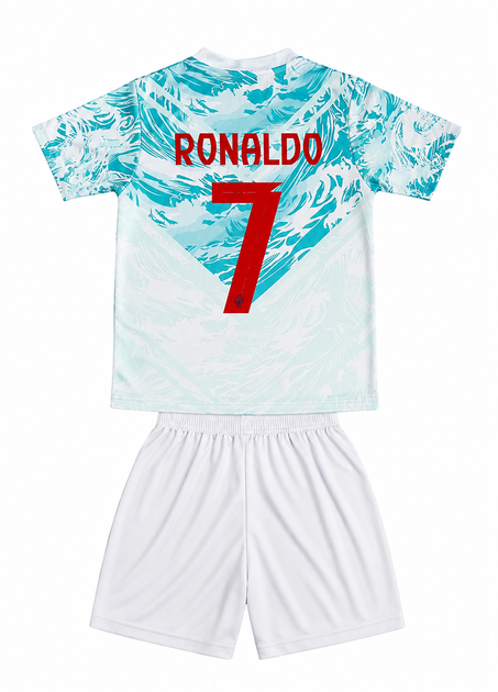Дитяча футбольна форма Кріштіану Роналду Cristiano Ronaldo (Номер 7) Португалія Новий сезон 2026/2027. Розмір 24 (на зріст 125-135см) Виїзна форма. Вишиті емблеми. Футболка + шорти. - Фото 2 Дитяча футбольна форма Кріштіану Роналду Cristiano Ronaldo (Номер 7) Португалія Новий сезон 2026/2027. Розмір 24 (на зріст 125-135см) Виїзна форма. Вишиті емблеми. Футболка + шорти. - зображення 2