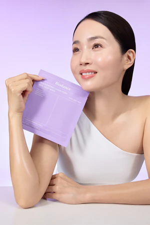 Гідрогелева маска з екстрактом ікри та полінуклеотидами Biodance Rejuvenating Caviar PDRN Real Deep Mask - Фото 2 Гідрогелева маска з екстрактом ікри та полінуклеотидами Biodance Rejuvenating Caviar PDRN Real Deep Mask - зображення 2