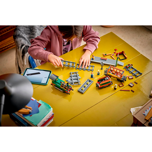 Конструктор LEGO City Старовинний паровоз 575 деталей (60511-) - зображення 8