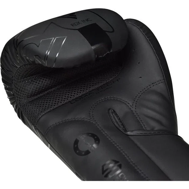 Боксерські рукавиці RDX PU 8 oz Чорні з капою в комплекті - зображення 8