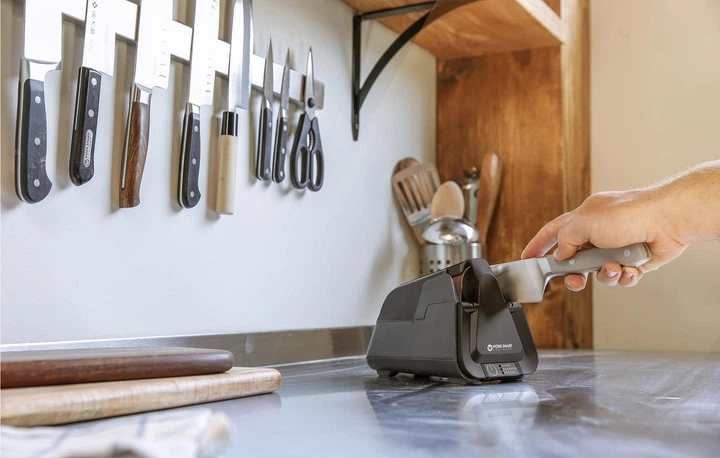 Точилка электрическая Work Sharp E4 Чёрный 17° - Фото 2 Точилка электрическая Work Sharp E4 Чёрный 17° - изображение 2