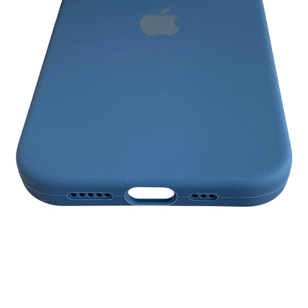 Чохол Silicone Case для Apple iPhone 13 темно-синій (силіконовий, захист камери) - зображення 6