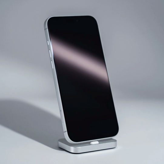 Муляж iPhone 17 Pro Max сріблястий із захистом камери та пачкою для демонстрації Silver - Фото 6 Муляж iPhone 17 Pro Max сріблястий із захистом камери та пачкою для демонстрації Silver - зображення 6